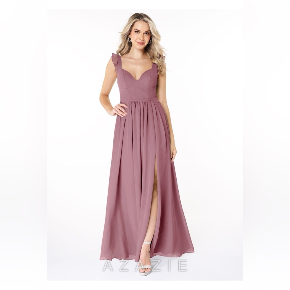 Bridesmaid / wedding guest dress in color blush